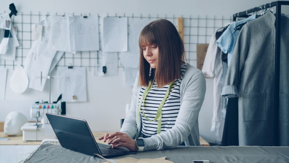 how to measure digital marketing ROI for small business